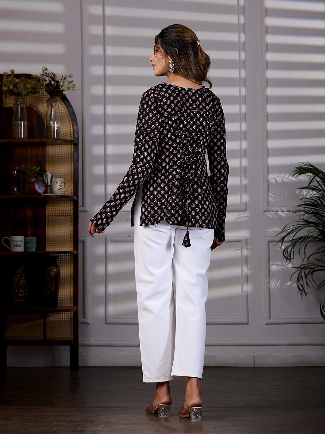 Nayra Black Cotton Back Tie-Up Kurti