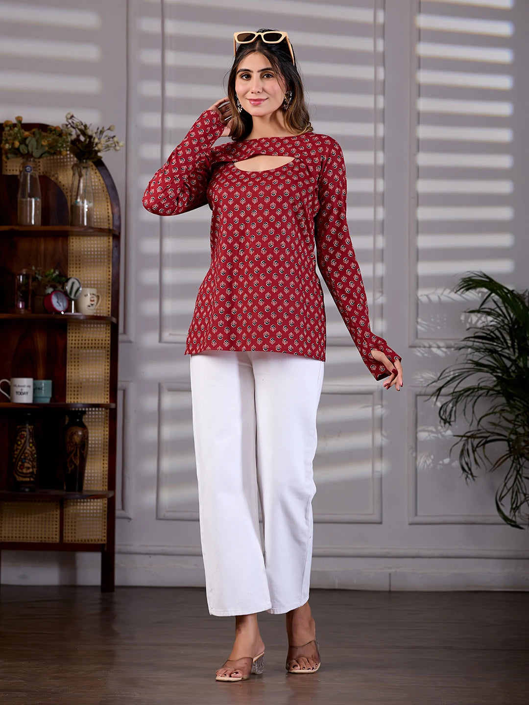Nayra Red Cotton Back Tie-Up Kurti