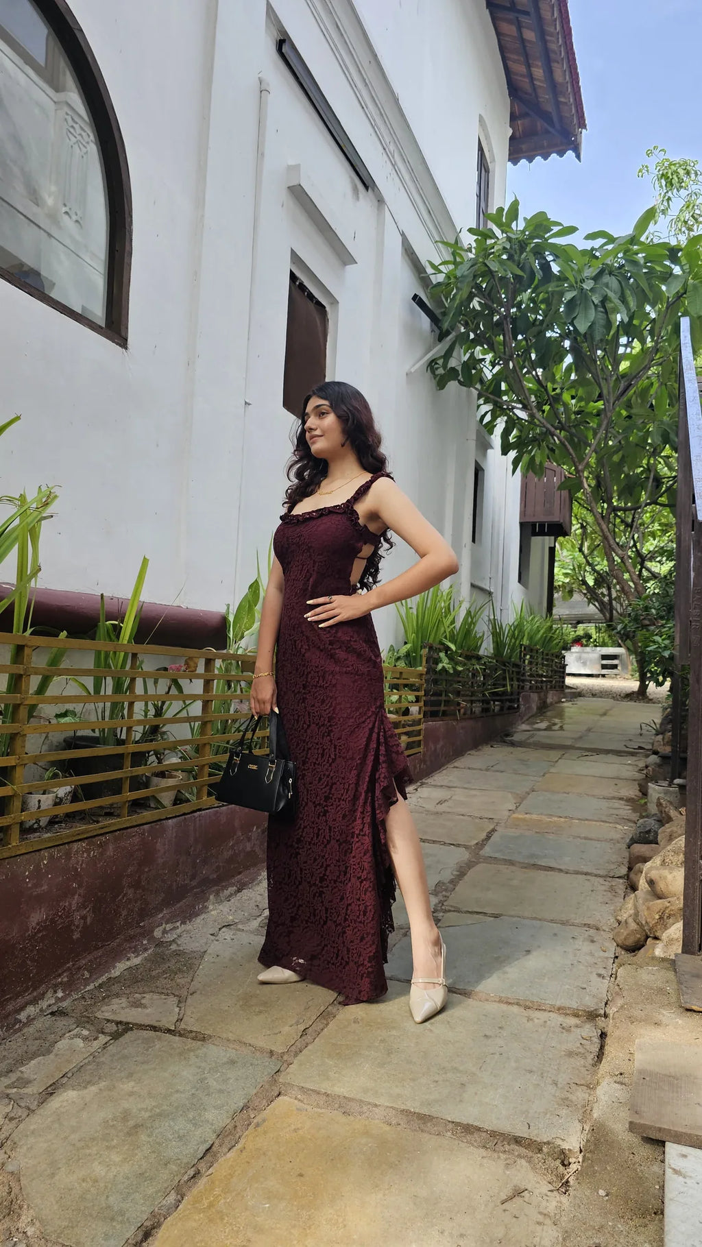 Raschel Backless Lace Maxi Dress